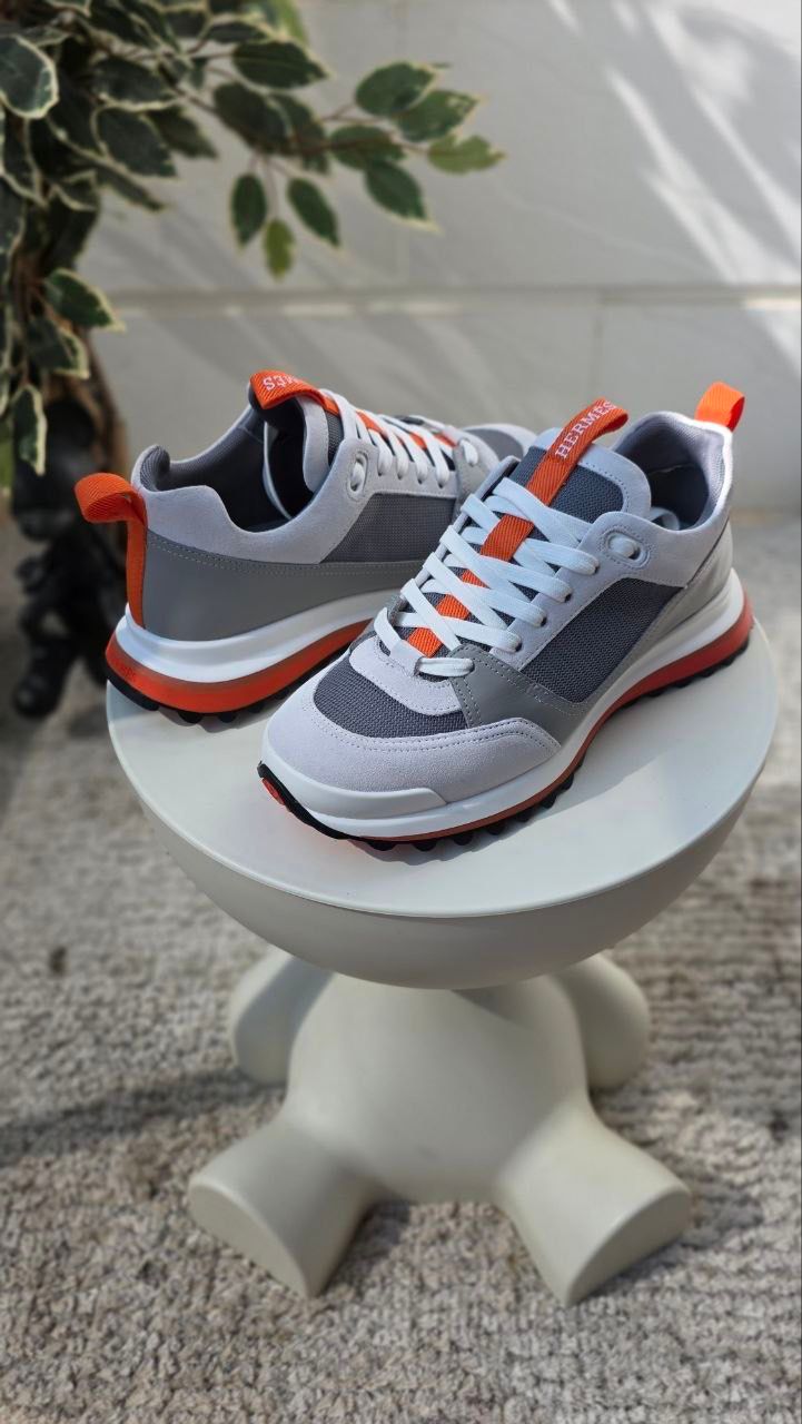 Hermès 'Chaine d'Ancre' Sneakers - Image 2